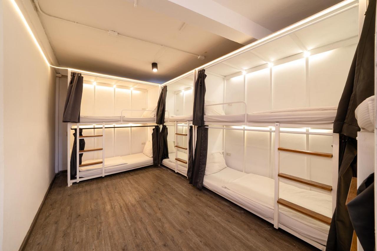 Oh - Khaosan Albergue Bangkok
