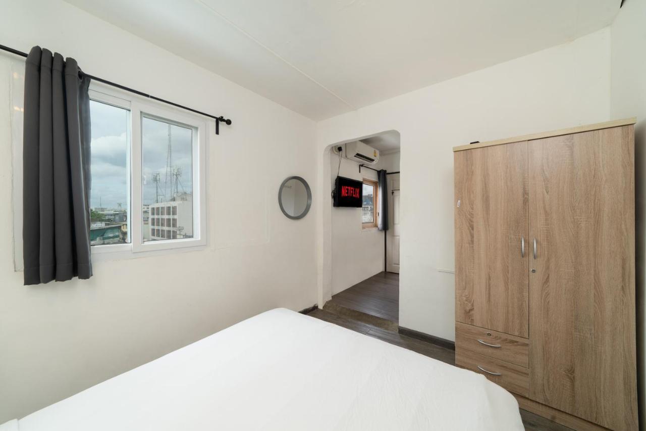 Oh - Khaosan Albergue Bangkok
