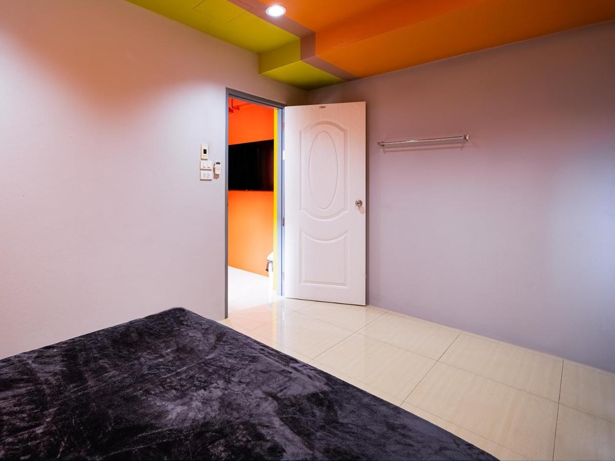 Oh - Khaosan Albergue
