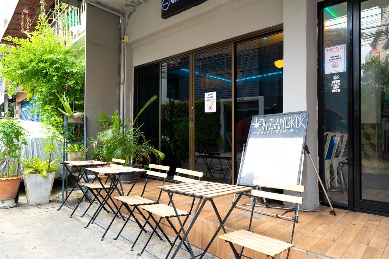 Oh - Khaosan Albergue